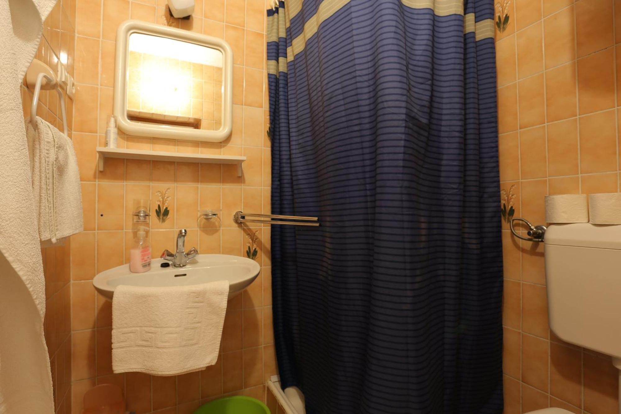 Apartments&rooms with parking space Tucepi, Makarska - 5263 Exteriör bild